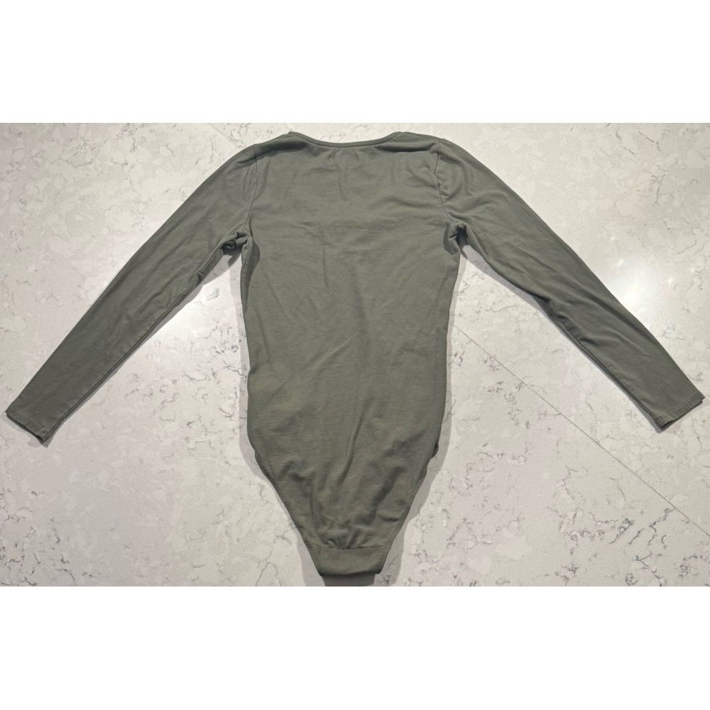 Hollister Bodysuit Womens Medium Green Long Sleeve Crisscross V-Neck Stretch - Picture 8 of 8